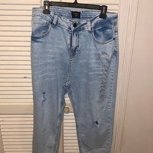 Chanel boyfriend loose fitting jeans